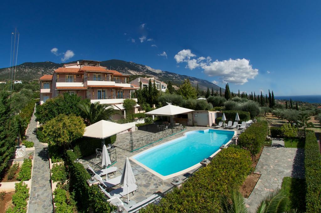 Nostos Studios Mousata Buitenkant foto